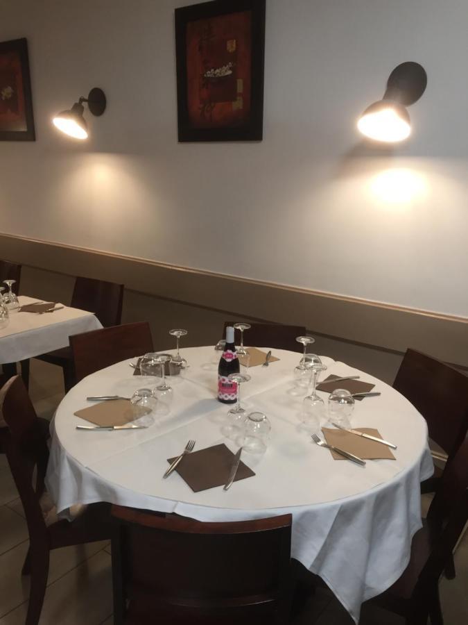 Les Landiers Varennes-sur-Allier Exterior foto